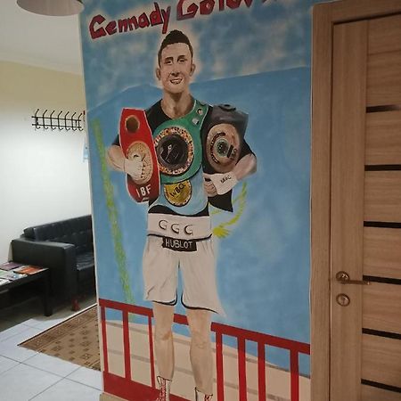 Makenty House Astana Hostel Exterior foto